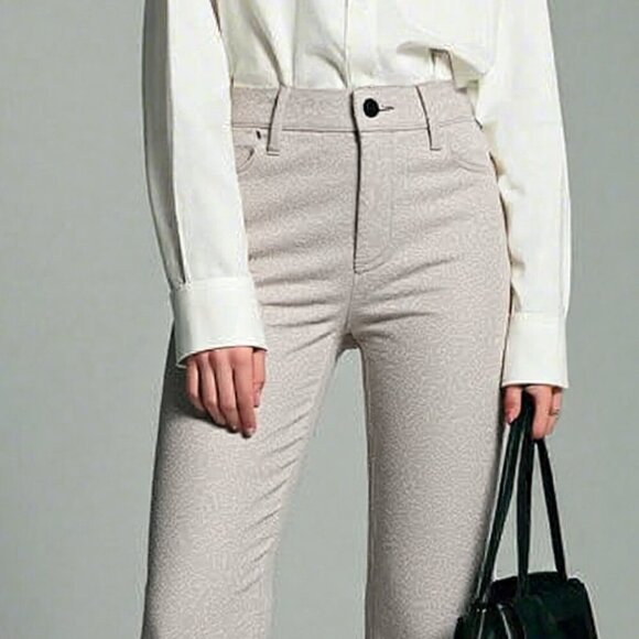 Abercrombie and Fitch Textured Skinny Pants Size 0 Waist 25 Ivory NWT - Picture 2 of 9